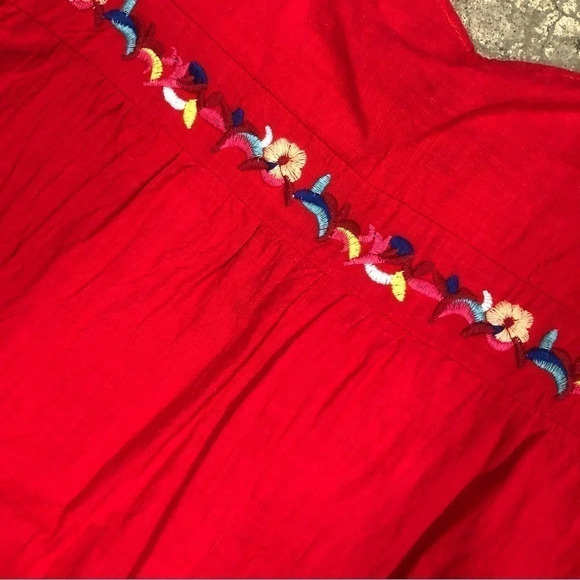 Kirundo Pom Pom Sleeve Shift Dress Women’s Size XL NWOT Red / Embroidery Detail - Picture 7 of 7